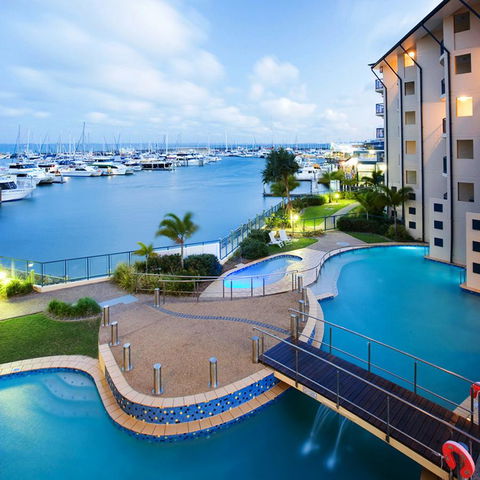 Mantra Hervey Bay - Accommodation Port Macquarie 0