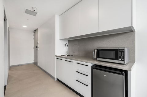Essence Suites Taringa - Accommodation Port Macquarie 35