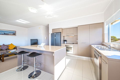 On The Bay Apartments - Accommodation Port Macquarie 4