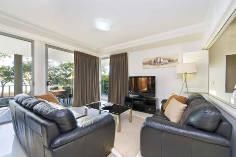 On The Bay Apartments - Accommodation Port Macquarie 0