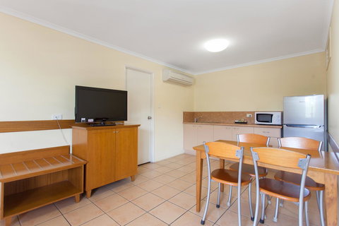 Windmill Motel & Events Centre - Accommodation Port Macquarie 1