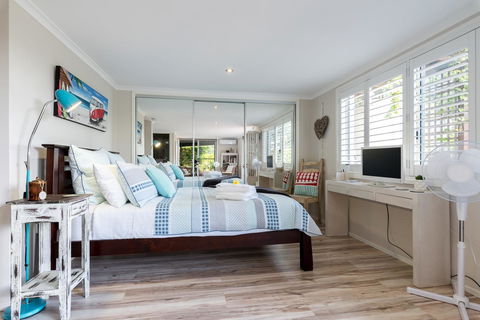 Private Guest Suite High On Currumbin Hill - Accommodation Port Macquarie 2