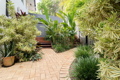 Private Guest Suite High On Currumbin Hill - Accommodation Port Macquarie 17
