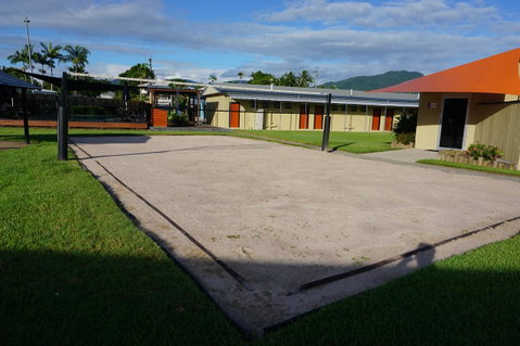 YAL Cairns - A Motel That Makes A Difference - Accommodation Port Macquarie 6