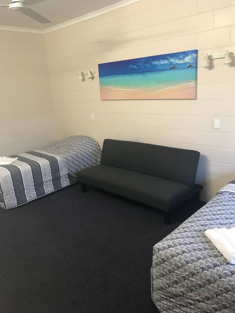 YAL Cairns - A Motel That Makes A Difference - Accommodation Port Macquarie 25