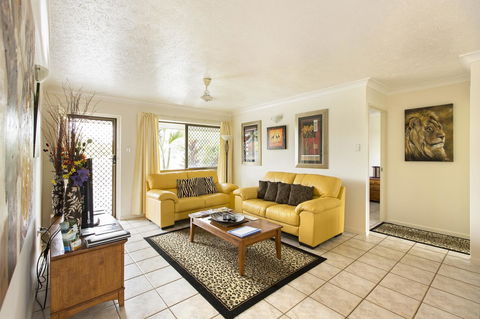Marcol Place Holiday Apartments - Accommodation Port Macquarie 3