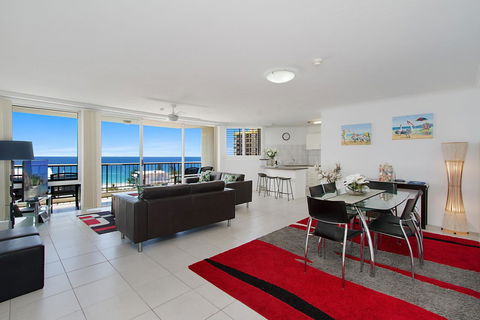 Rainbow Commodore Coolangatta - Accommodation Port Macquarie 12