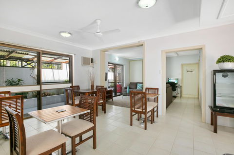Cairns City Palms - Accommodation Port Macquarie 7