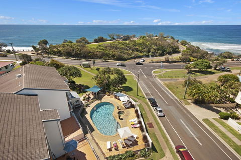 Pandanus Coolum Beach - Accommodation Port Macquarie 0