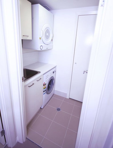 Domain Serviced Apartments - Accommodation Port Macquarie 4