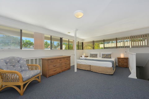 Driftwood Mantaray - Official Onsite Reception And Check In - Accommodation Port Macquarie 34