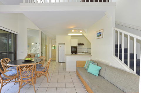 Driftwood Mantaray - Official Onsite Reception And Check In - Accommodation Port Macquarie 24