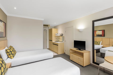 Mercure Brisbane Garden City - Accommodation Port Macquarie 7