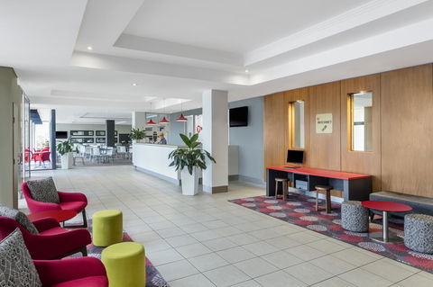 Mercure Brisbane Garden City - Accommodation Port Macquarie 9