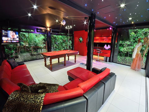 Misty Mountains Rainforest Retreat - Accommodation Port Macquarie 5
