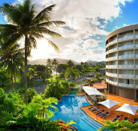 DoubleTree by Hilton Cairns - Accommodation Port Macquarie