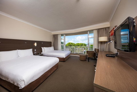 DoubleTree By Hilton Cairns - Accommodation Port Macquarie 30