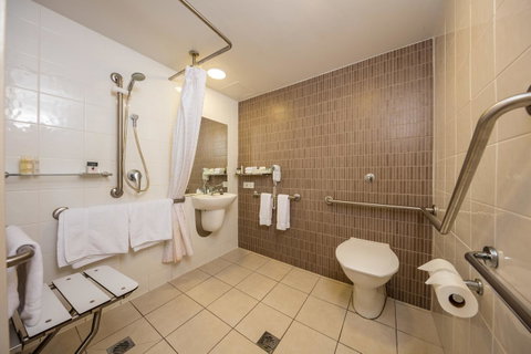 DoubleTree By Hilton Cairns - Accommodation Port Macquarie 34