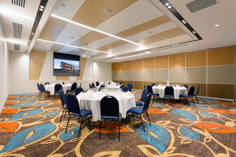Calamvale Hotel Suites And Conference Centre - Accommodation Port Macquarie 7