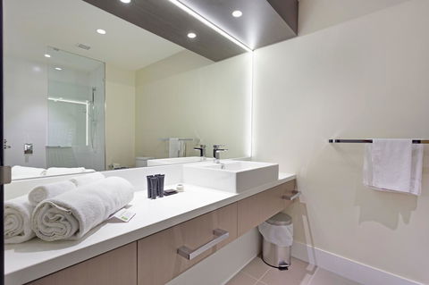 Calamvale Hotel Suites And Conference Centre - Accommodation Port Macquarie 25