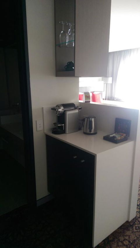Calamvale Hotel Suites And Conference Centre - Accommodation Port Macquarie 23