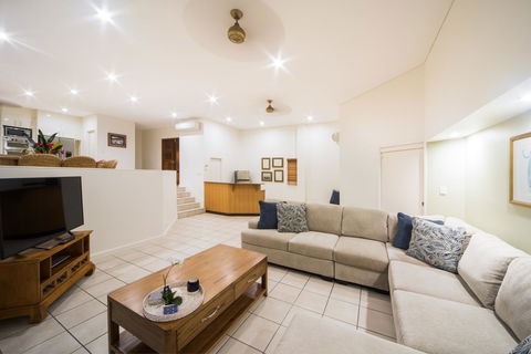 Portside Whitsunday Luxury Holiday Apartments - Accommodation Port Macquarie 26