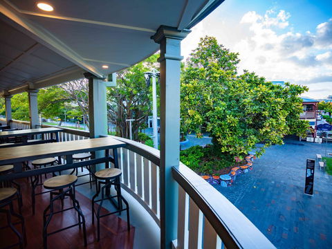Hides Hotel - Accommodation Port Macquarie 44