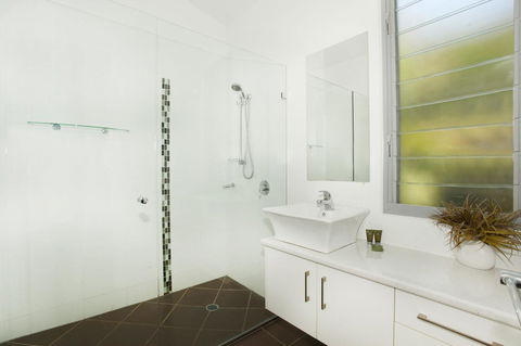 224 Centenary Heights Road Coolum Beach, 500 Dollar Bond, Linen Included - Accommodation Port Macquarie 10