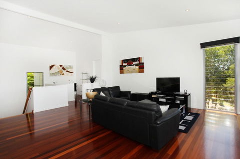 224 Centenary Heights Road Coolum Beach, 500 Dollar Bond, Linen Included - Accommodation Port Macquarie 4