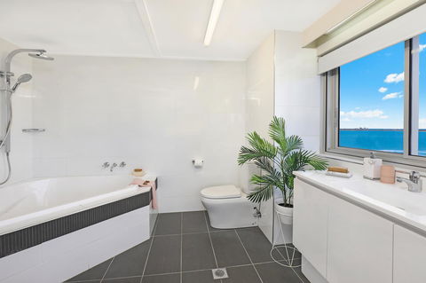 Elouera Tower - Accommodation Port Macquarie 3
