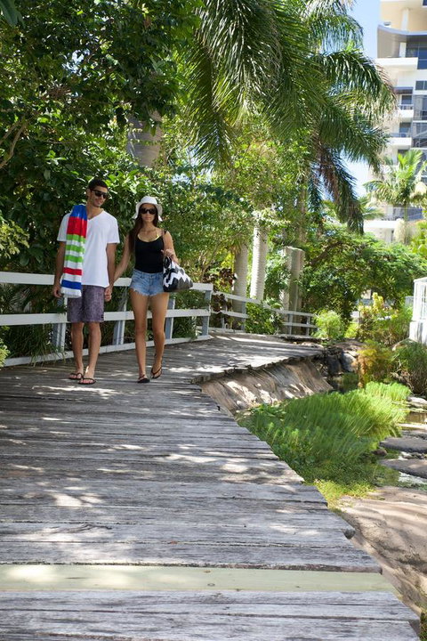 Surfers Mayfair - Accommodation Port Macquarie 7