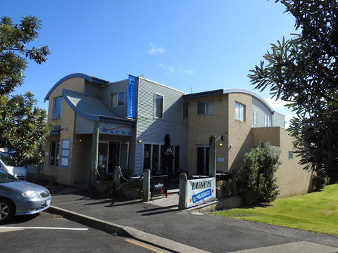 Waves Luxury Suites - Accommodation Port Macquarie 3