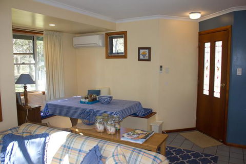 Whiskey Gully Wines - Accommodation Port Macquarie 1