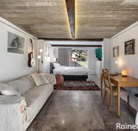 White Beach Studio - 42a Ash Street - Accommodation Port Macquarie