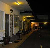 White Manor Motel - Accommodation Port Macquarie