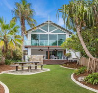 WHITE WASH ON SHE OAK - Accommodation Port Macquarie