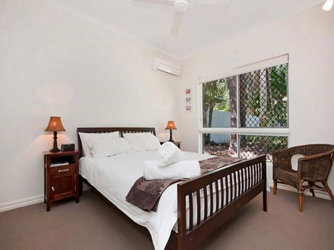 Whitehouse - Palm Cove - Accommodation Port Macquarie 1
