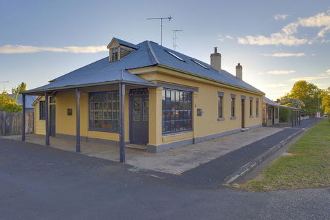 Whites Corner - Accommodation Port Macquarie 3