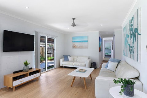 Whitsunday Palms - Accommodation Port Macquarie 2