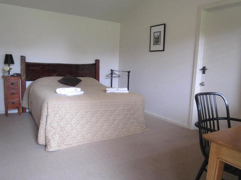 Willalooka Tavern - Accommodation Port Macquarie 2