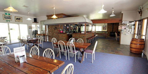 Willalooka Tavern - Accommodation Port Macquarie 3