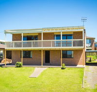 Williams Wonder - Large Beach House - Accommodation Port Macquarie