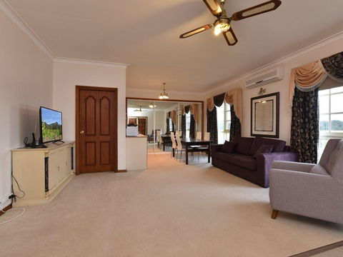 Wine Country Homestead 1br Studio - Accommodation Port Macquarie 3