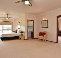 Wine Country Homestead 1br Studio - Accommodation Port Macquarie