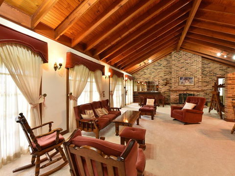 Wine Country Homestead 4-6br House - Accommodation Port Macquarie 1