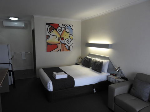 Wine Village Motor Inn - Accommodation Port Macquarie 3