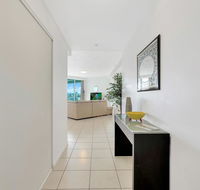 Wings Luxury Apartment Pink Poodle - Accommodation Port Macquarie