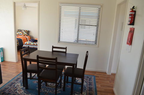 Wondai Accommodation Units And Villas - Accommodation Port Macquarie 2