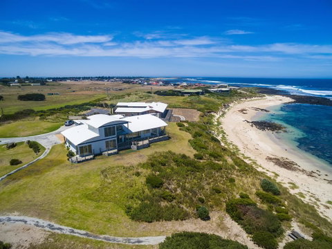 Wytonia Beachfront Accommodation - Accommodation Port Macquarie 0