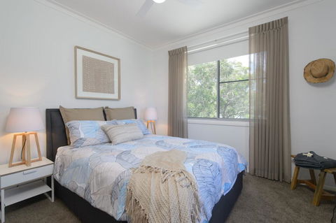 YARINGA - Retreat Style Accomodation With Swimming Pool - Accommodation Port Macquarie 2
